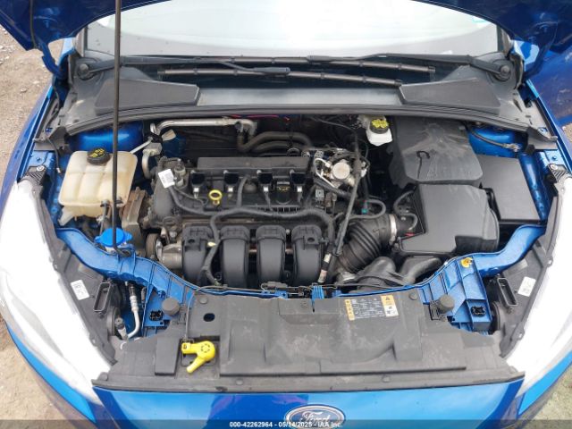 1FADP3F29JL235302 Ford FOCUS SE