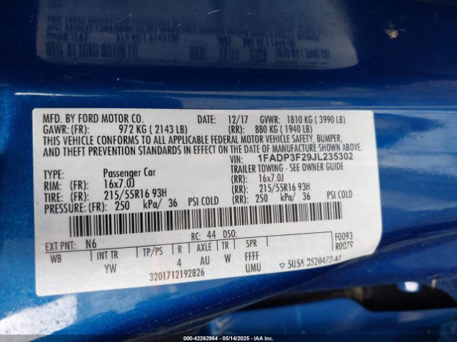 1FADP3F29JL235302 Ford FOCUS SE