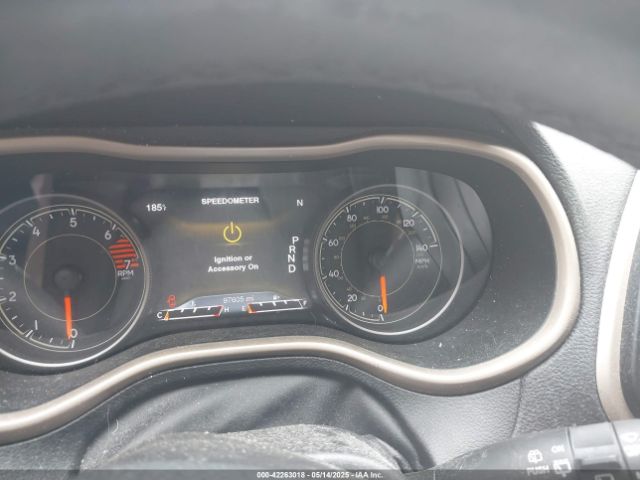 1C4PJMDB7GW261423 Jeep Cherokee Limited