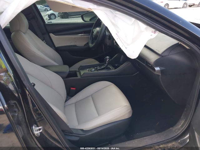 3MZBPACL5LM135148 Mazda Mazda3 Select Package
