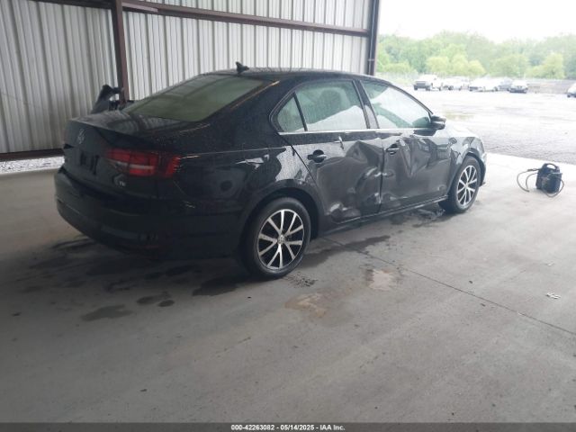 3VWDB7AJ3JM263655 Volkswagen Jetta 1.4t Se/1.4t Wolfsburg Edition