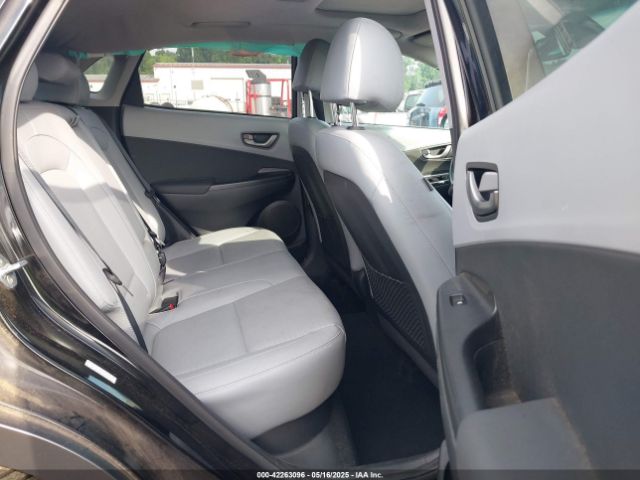 KM8K3CA50JU167007 Hyundai Kona Limited