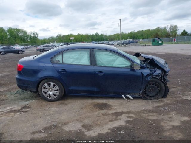 3VWD17AJXEM316196 Volkswagen Jetta 1.8t Se