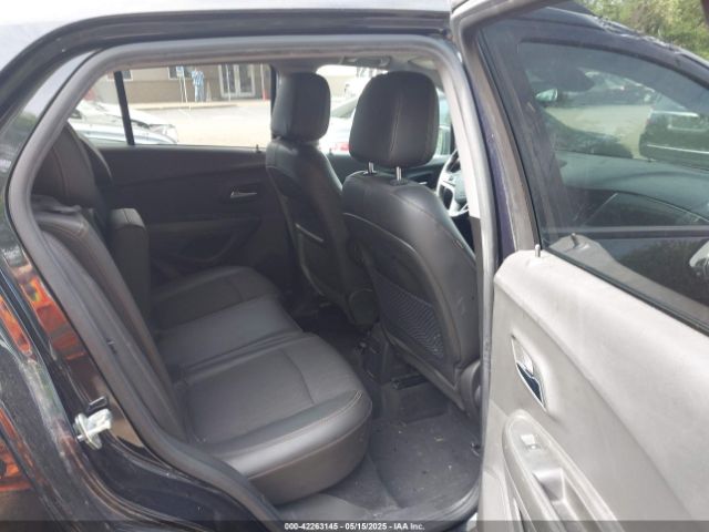KL7CJPSB9MB328963 Chevrolet Trax Awd Lt