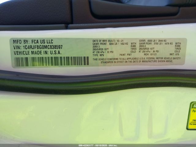 2021 JEEP GRAND CHEROKEE 1C4RJFBG0MC838597 Photo 8