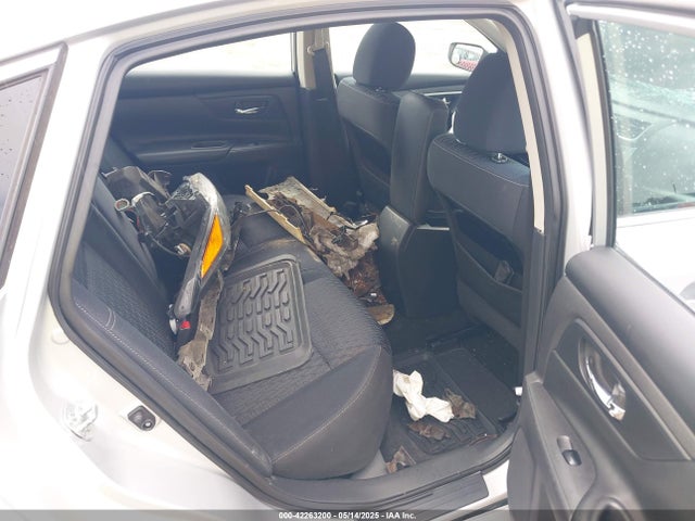 1N4AL3AP8GC234720 Nissan 2016