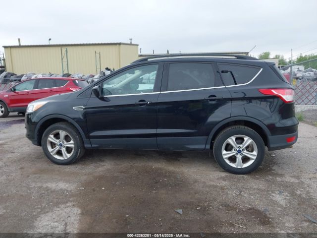 1FMCU9GX6GUA57729 Ford ESCAPE SE