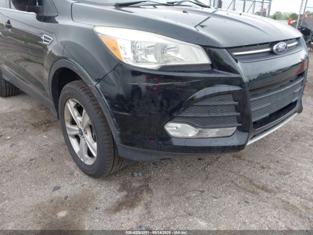1FMCU9GX6GUA57729 Ford ESCAPE SE
