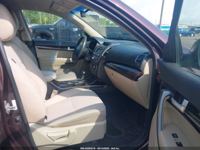 5XYKT3A67EG444921 KIA SORENTO LX