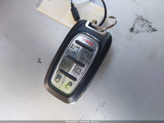2C4RC1BG9NR214688 Chrysler Pacifica Touring L