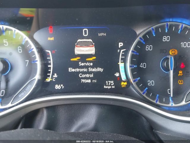 2C4RC1BG9NR214688 Chrysler Pacifica Touring L