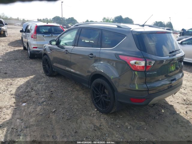 2017 FORD ESCAPE 1FMCU9J96HUB30755 Photo 2