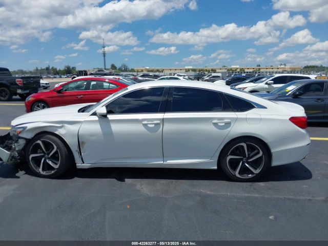 1HGCV1F35JA204585 Honda Accord Sport