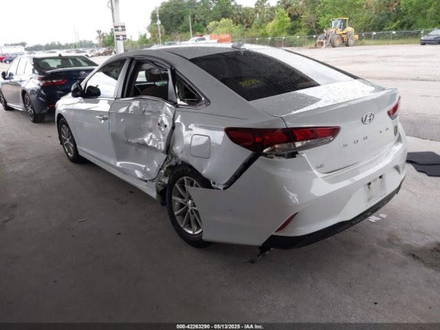 5NPE24AFXJH627965 Hyundai SONATA SE