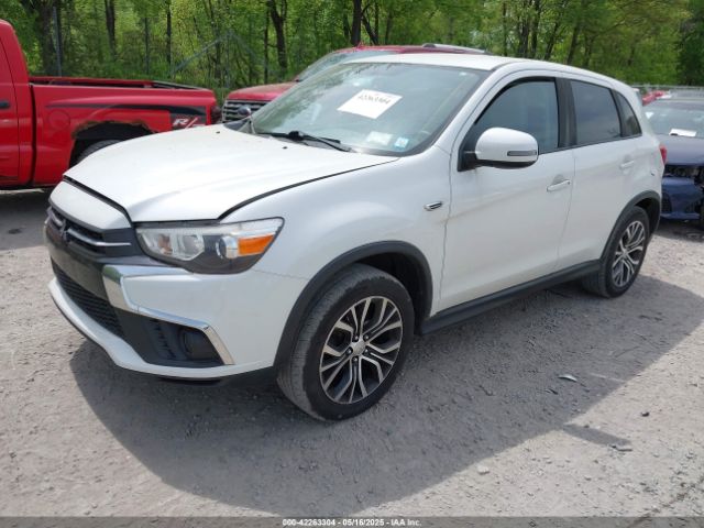 2018 MITSUBISHI OUTLANDER SPORT JA4AR3AU8JU019526 Photo 1