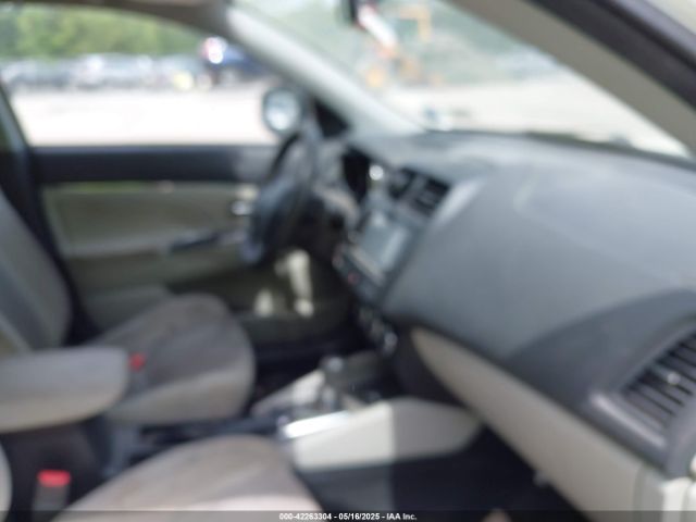 2018 MITSUBISHI OUTLANDER SPORT JA4AR3AU8JU019526 Photo 4
