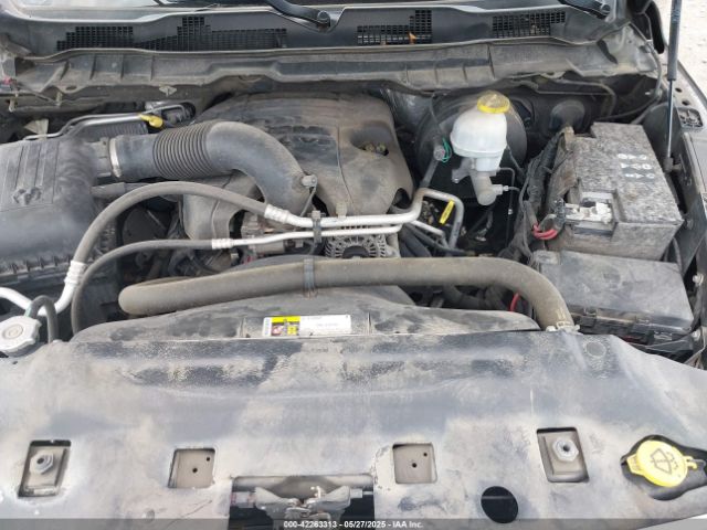 2017 RAM 1500 3C6RR7KT2HG769501 Photo 9