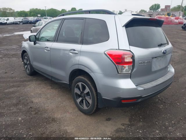 2018 SUBARU FORESTER JF2SJAEC4JH432609 Photo 2