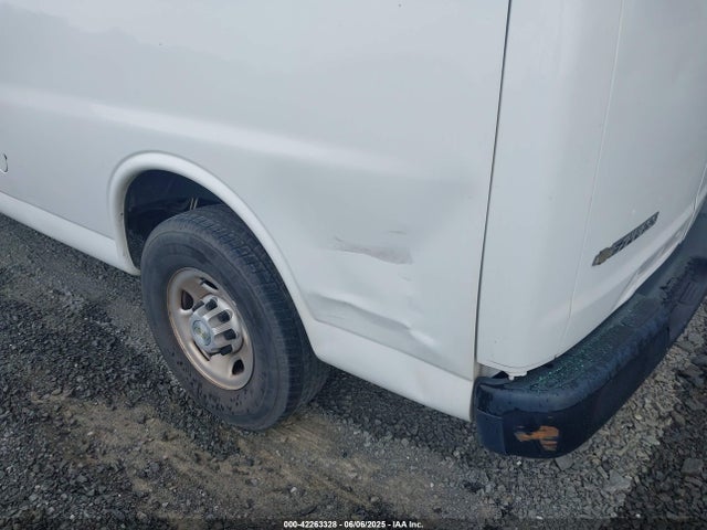 1GAZGNFP7L1212812 Chevrolet Express Passenger Rwd 3500 Extended Wheelbase Ls