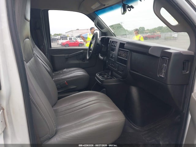1GAZGNFP7L1212812 Chevrolet Express Passenger Rwd 3500 Extended Wheelbase Ls
