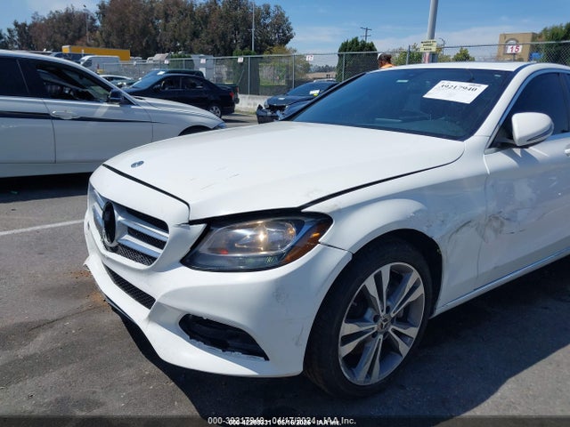 Mercedes-Benz C 300 2018 55SWF4JB7JU271476 Image 12