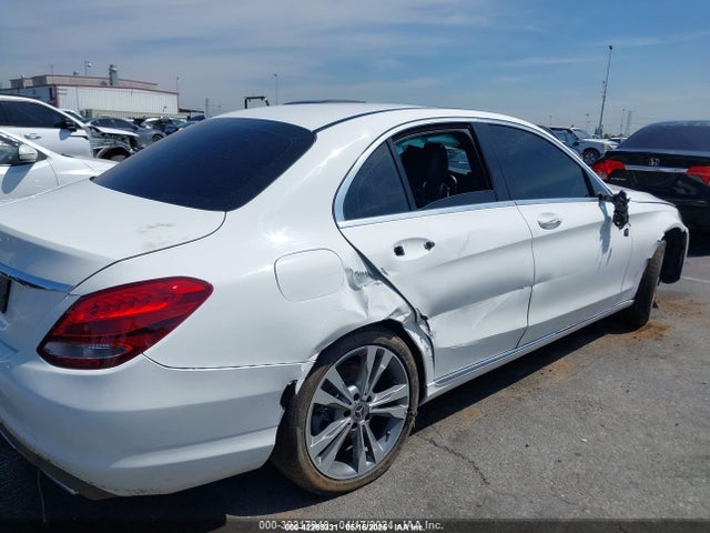 Mercedes-Benz C 300 2018 55SWF4JB7JU271476 Image 6
