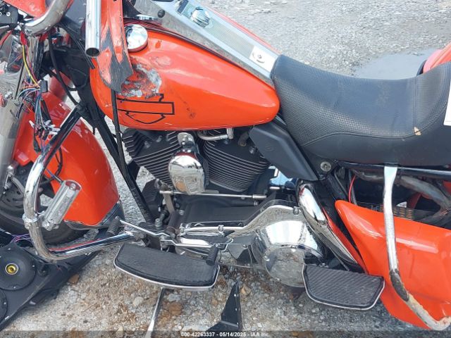 2006 HARLEY-DAVIDSON FLHRI 1HD1FBW1X6Y660425 Photo 8