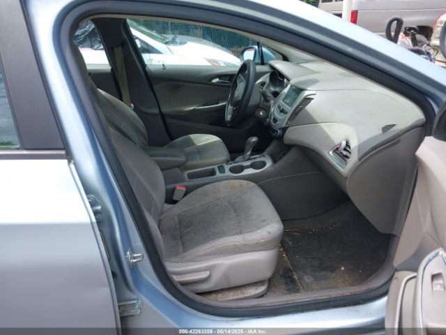 1G1BC5SM6H7140949 Chevrolet Cruze Ls Auto