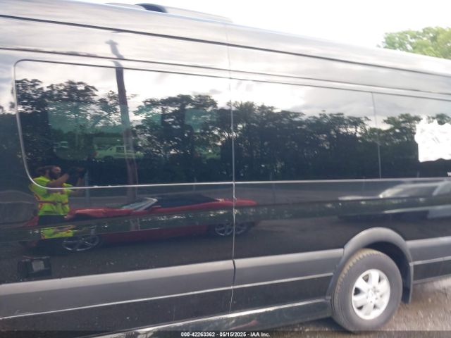 WD3PE8CCXE5851991 Mercedes-Benz Sprinter 2500 High Roof