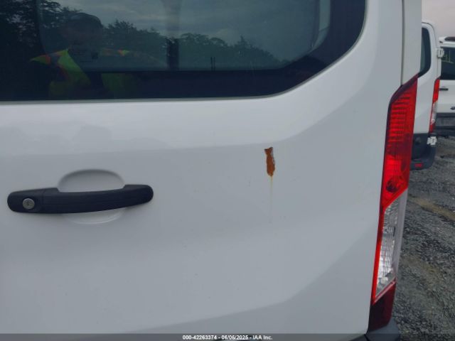 1FBZX2ZM7JKB39332 Ford Transit-350 Xl