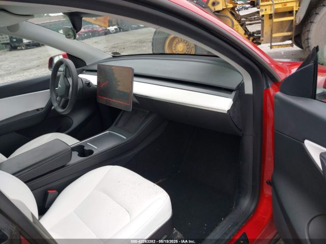 2022 TESLA MODEL Y 7SAYGDEE4NF379574 Photo 4