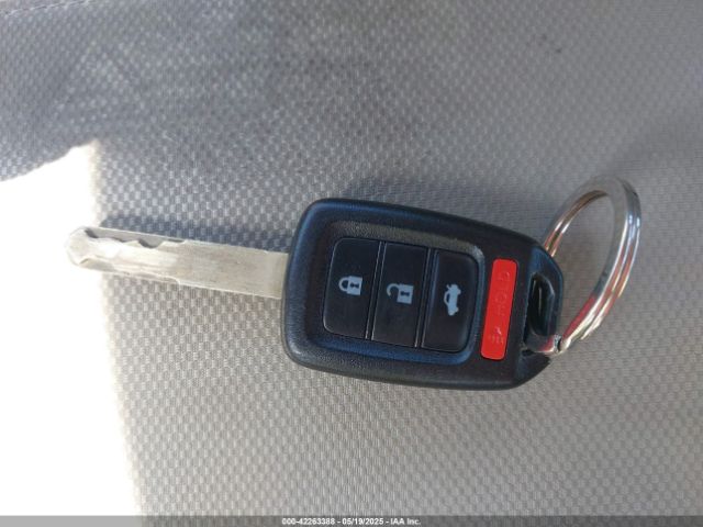 19XFB2F53EE061313 Honda Civic Lx