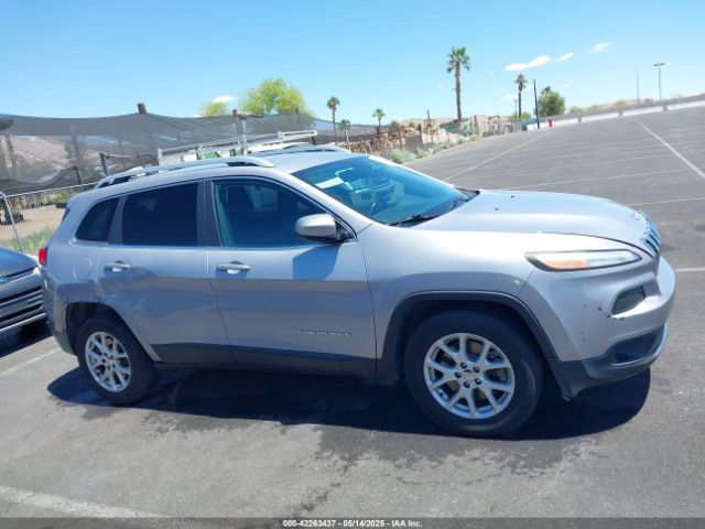1C4PJMCB1HD213964 Jeep Cherokee Latitude 4x4