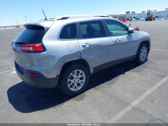 1C4PJMCB1HD213964 Jeep Cherokee Latitude 4x4