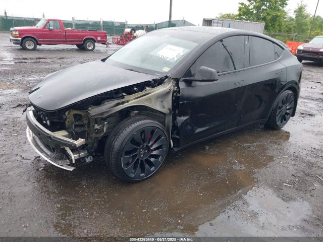 7SAYGDEF7NF457757 Tesla Model Y Performance Dual Motor All-wheel Drive