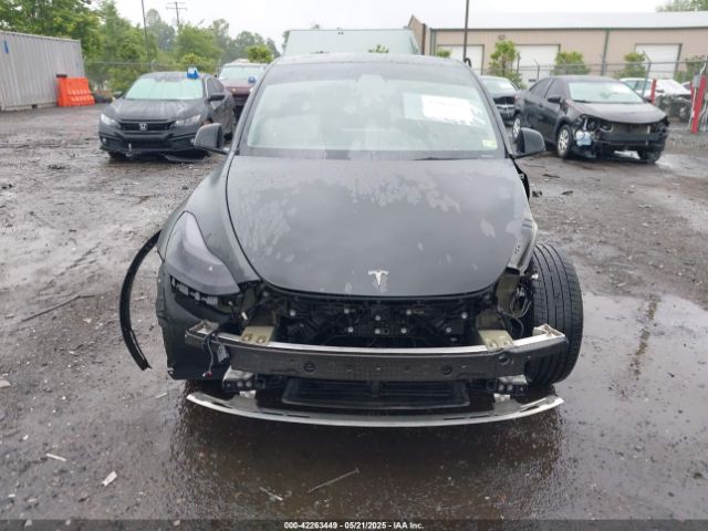 7SAYGDEF7NF457757 Tesla Model Y Performance Dual Motor All-wheel Drive