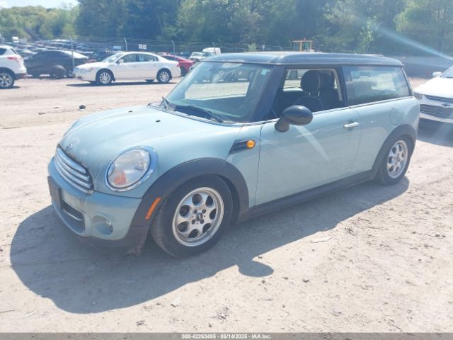 2013 MINI CLUBMAN WMWZF3C54DT489602 Photo 1