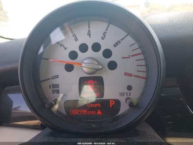 2013 MINI CLUBMAN WMWZF3C54DT489602 Photo 6