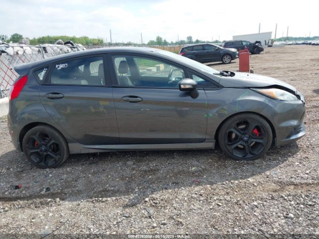3FADP4GX2GM140958 Ford FIESTA ST