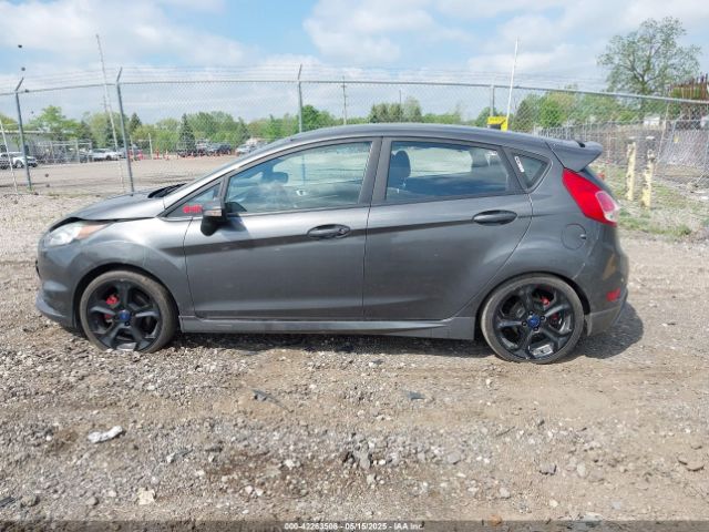 3FADP4GX2GM140958 Ford FIESTA ST