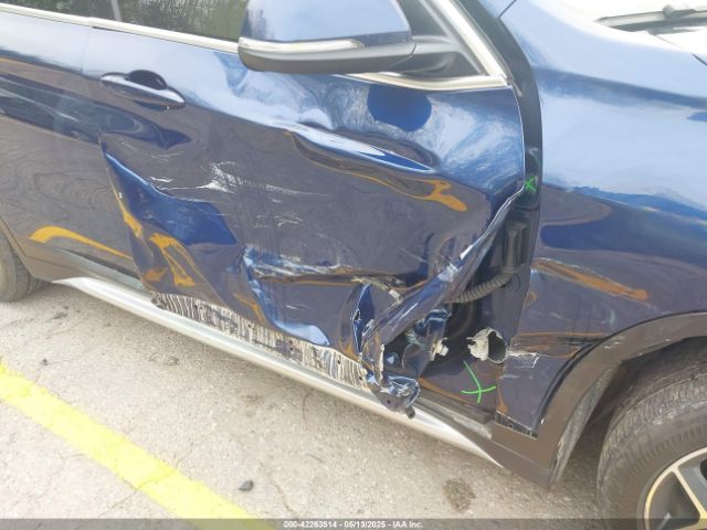2016 BMW X1 WBXHT3C33GP883291 Photo 5