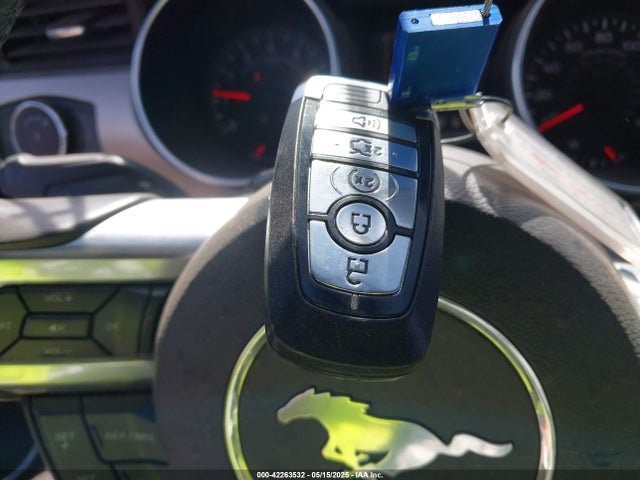 Ford 4v 2023 1FATP8UH8P5111471 Image 11