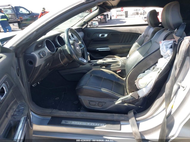 Ford 4v 2023 1FATP8UH8P5111471 Image 5