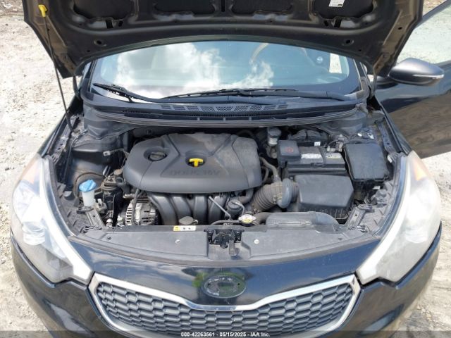 KNAFX4A64E5140883 KIA FORTE LX