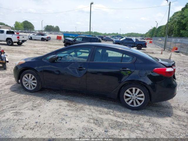 KNAFX4A64E5140883 KIA FORTE LX