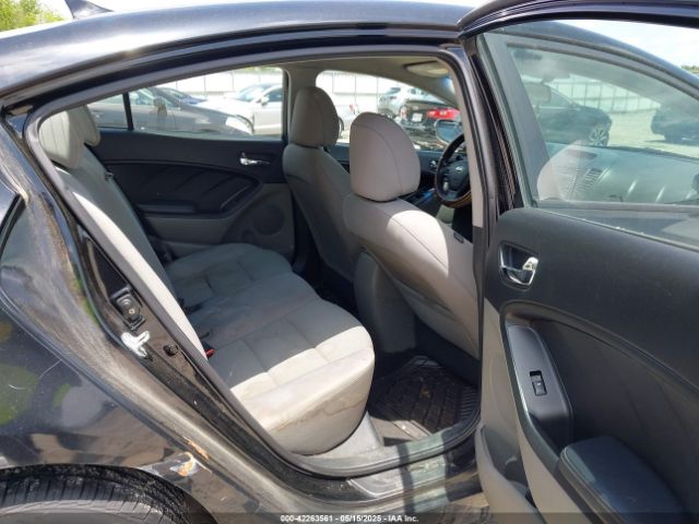 KNAFX4A64E5140883 KIA FORTE LX