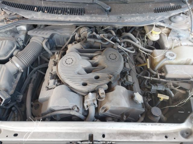 2002 CHRYSLER CONCORDE 2C3HD46R22H272931 Photo 9