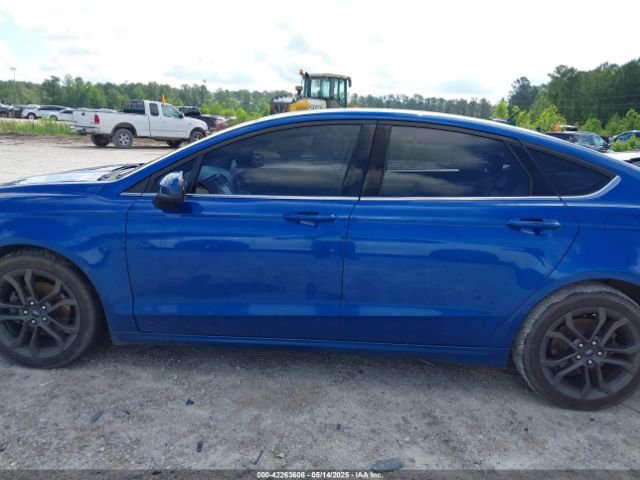 3FA6P0HD1JR251386 Ford FUSION SE