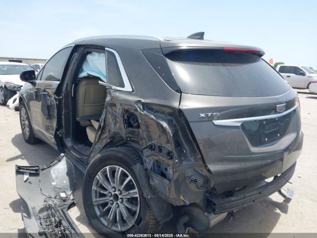 1GYKNCRS2KZ210656 Cadillac XT5 LUXURY