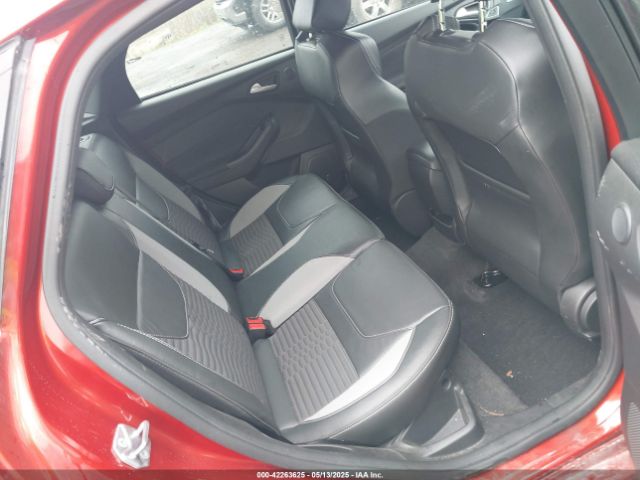 1FADP3L99JL289586 Ford FOCUS ST